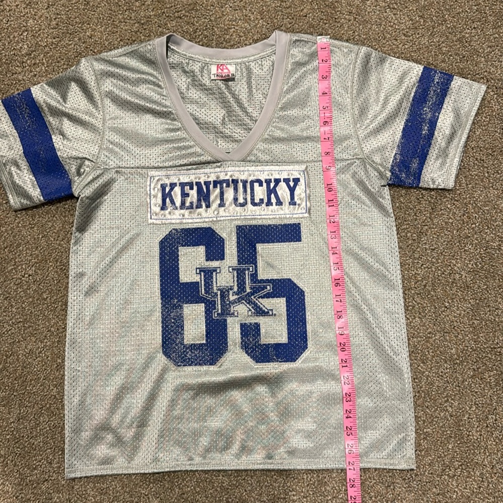 Kentucky football jersey. Womens large